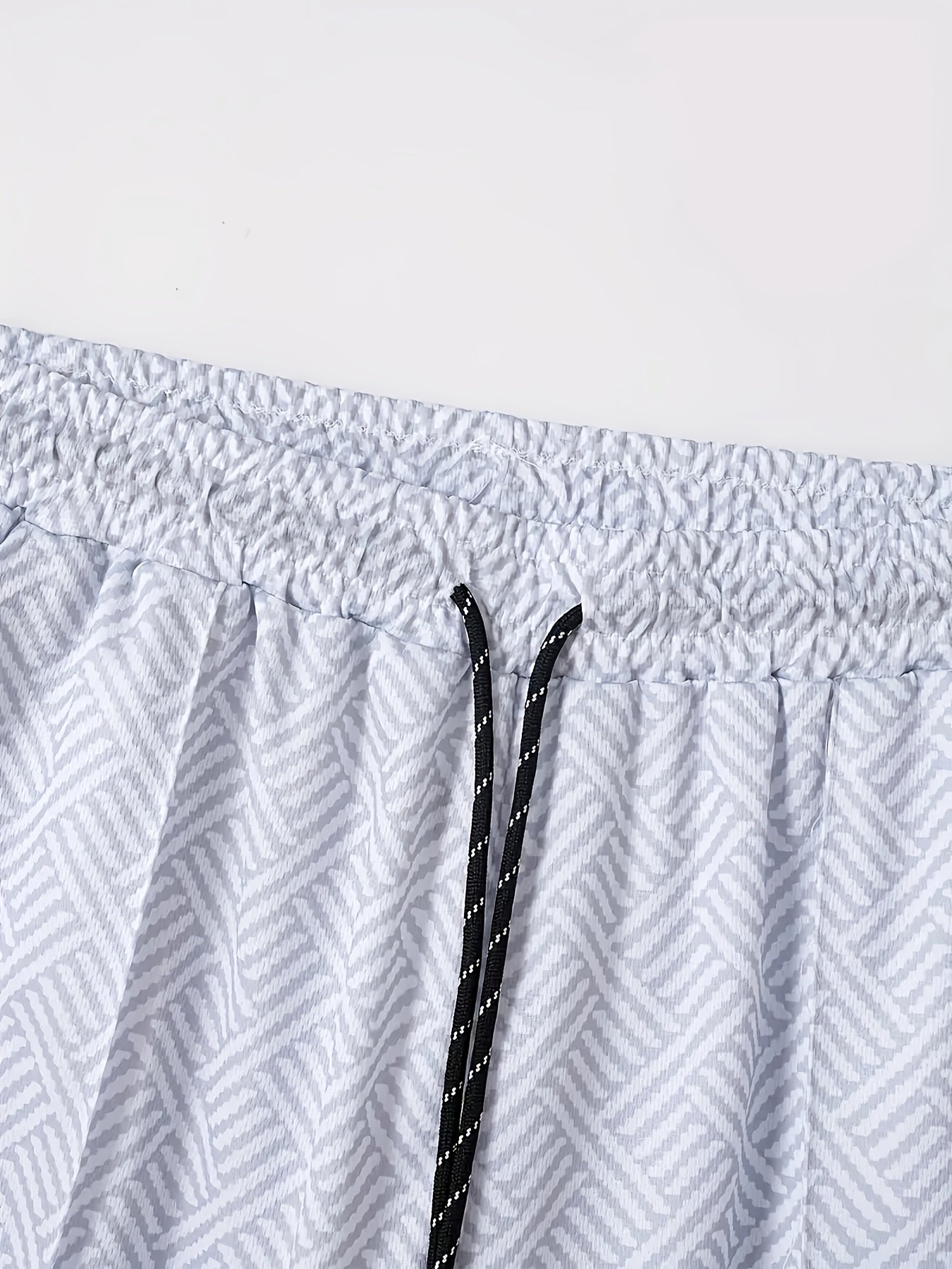 Strukturiertes Polo-Shirt mit Reißverschluss und Shorts-Set
