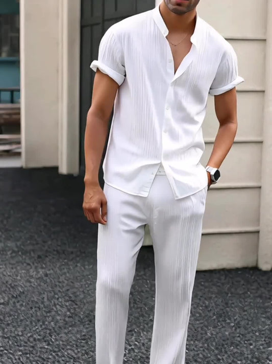 Conjunto de camisa plisada de manga corta y pantalón