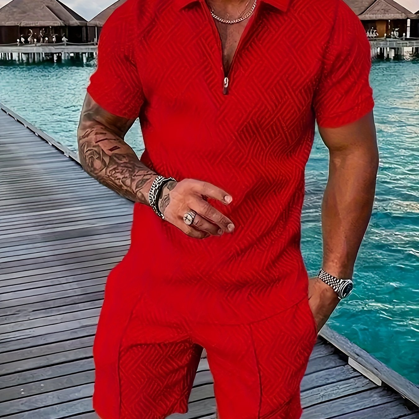 Strukturiertes Polo-Shirt mit Reißverschluss und Shorts-Set