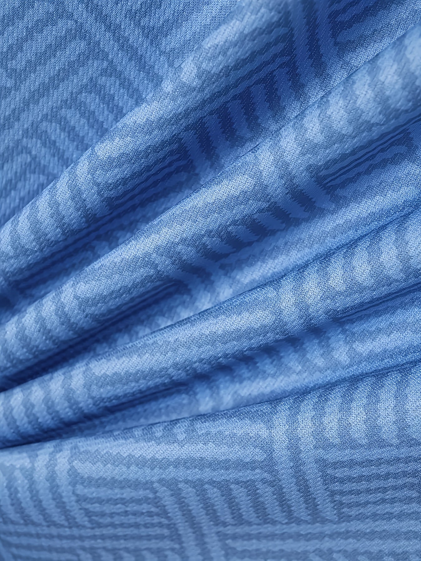 Strukturiertes Polo-Shirt mit Reißverschluss und Shorts-Set