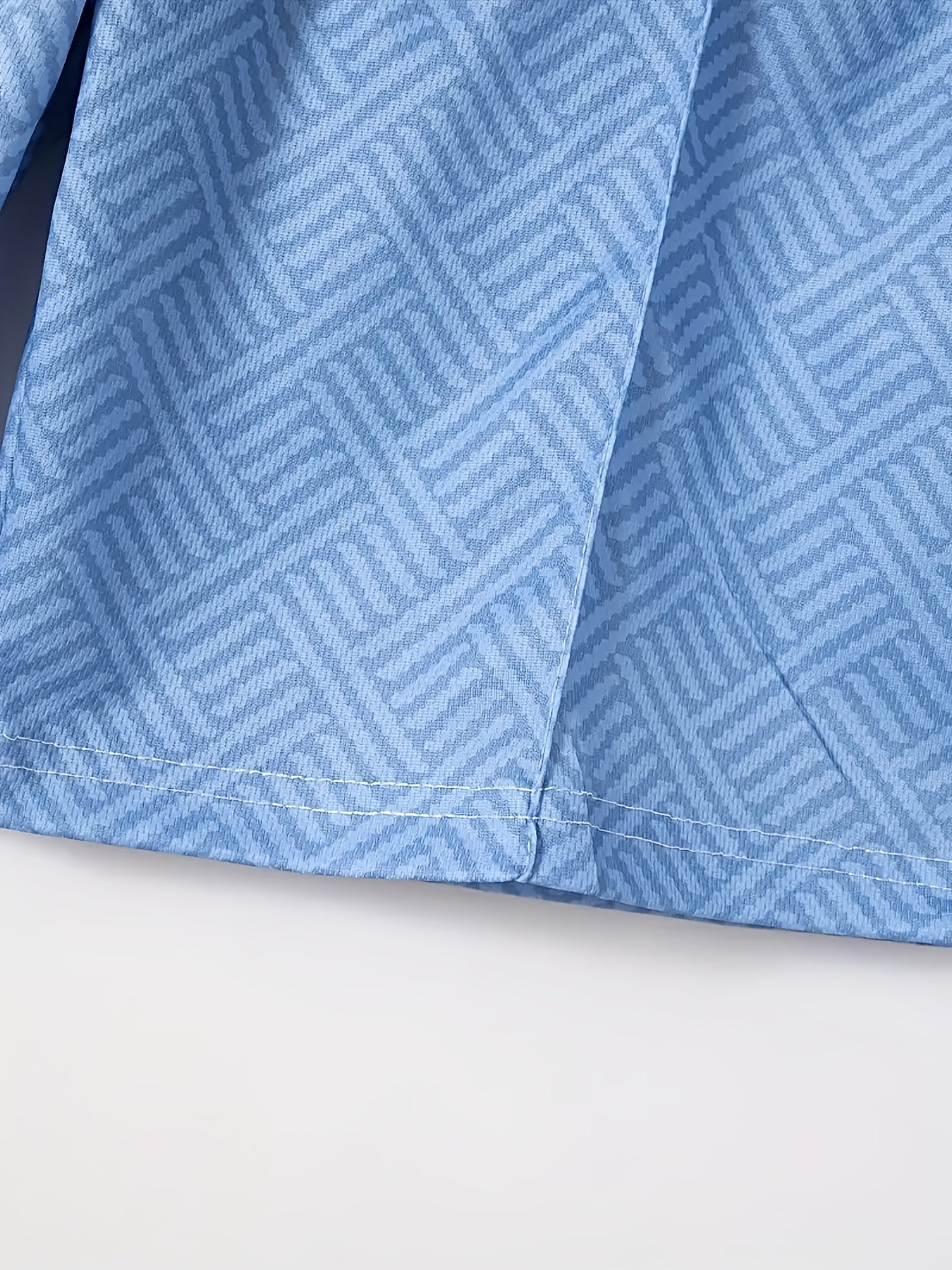 Strukturiertes Polo-Shirt mit Reißverschluss und Shorts-Set