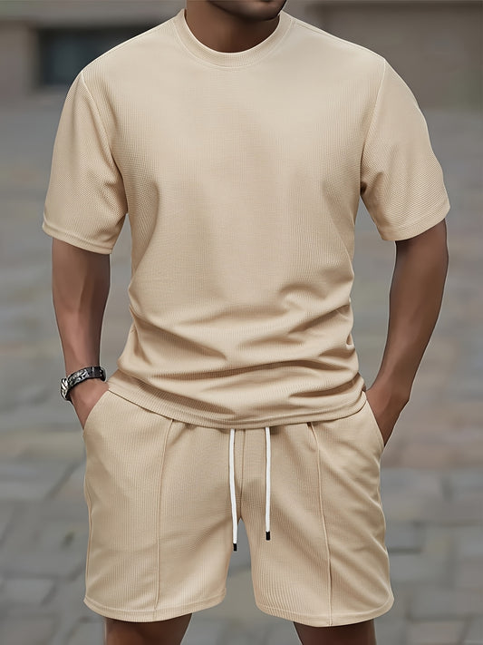 Conjunto Texturizado Minimalista de Camiseta y Pantalones Cortos