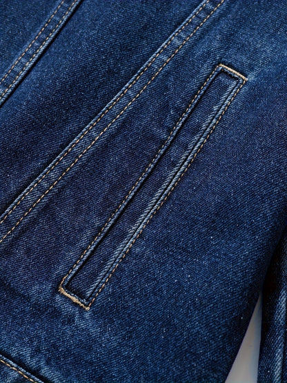 Chaqueta vaquera clásica con botones